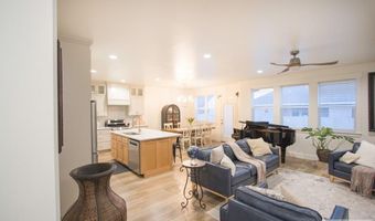4900 Torcello Dr, Ammon, ID 83406