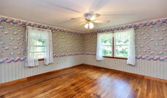 58 Francestown Rd, Bennington, NH 03442