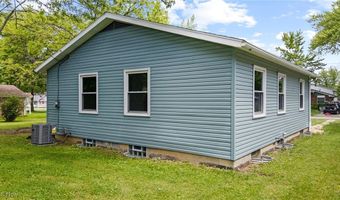 1134 Ridgefield Ave, Alliance, OH 44601