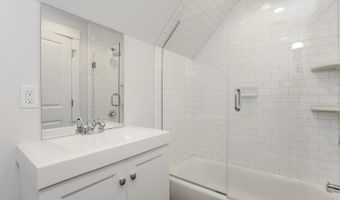 91 Noroton Ave, Darien, CT 06820