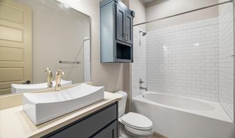 4414 S 87th Pl, Bentonville, AR 72713