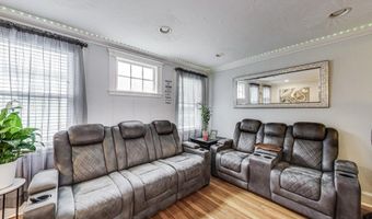 15 Ronan St 3, Boston, MA 02125