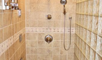 4015 Marigold Dr, Ames, IA 50014