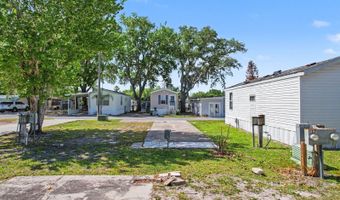 58 Leisure Dr, Auburndale, FL 33823