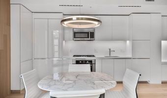 920 I St NW #704, Washington, DC 20001