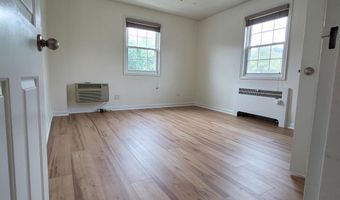 4358 N PERSHING Dr 43582, Arlington, VA 22203