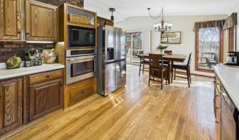 3851 Division St W, Backus, MN 56435