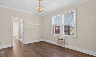 1820 SWANN St NW #403, Washington, DC 20009