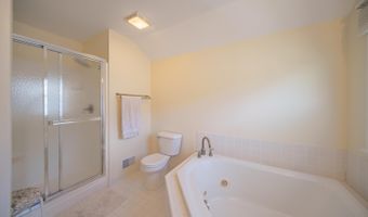 3085 N Foxridge Ct, Ann Arbor, MI 48105
