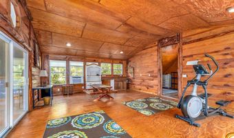 162 Pogy Rd, Apalachicola, FL 32320