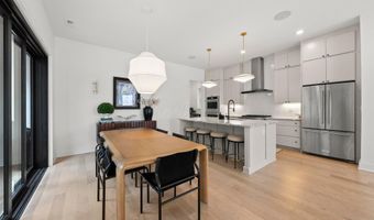 2856 Kobuk Dr A, Columbus, OH 43228