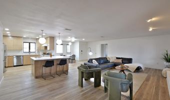 209 Sandzen Dr, Clovis, NM 88101