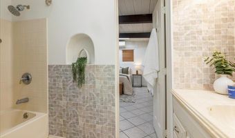 47-174 Kamehameha Hwy, Kaneohe, HI 96744