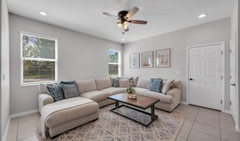 6380 CAMINO Dr, Apollo Beach, FL 33572