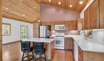 610 Orchard St, Ashland, OR 97520