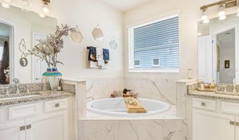 5425 WISHING ARCH Dr, Apollo Beach, FL 33572