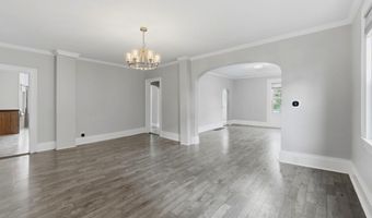 305 W 7Th St, Auburn, IN 46706