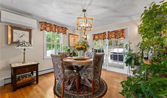 17 Boyle Ave, Cumberland, RI 02864