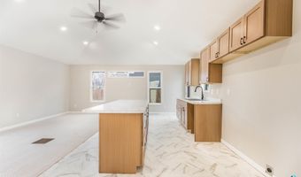 505 W Cedar St, Beresford, SD 57004
