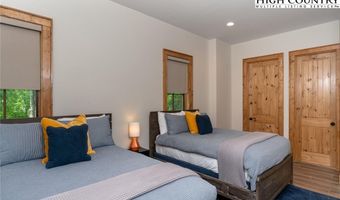 95 Autumn Blaze Ct, Banner Elk, NC 28604