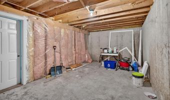 18 Ladd Rd, Brentwood, NH 03833