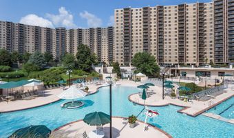 307 YOAKUM Pkwy 1517, Alexandria, VA 22304