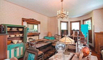 192 Clay St, Alderson, WV 24910