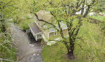 305 McCormack Rd, Albany, NY 12208