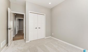 405 N Sunshine Ave, Brandon, SD 57005