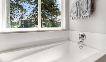 535 Withers Ct SE, Albany, OR 97322