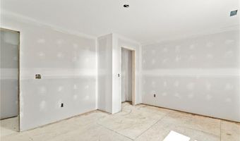 220 North St, Austin, IN 47102
