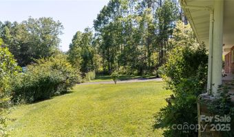 208 Murdock Rd, Bakersville, NC 28705
