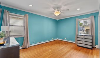 183 W 1ST St, Bayonne, NJ 07002
