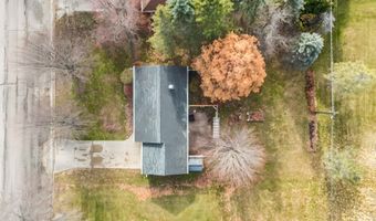 815 SUNSET Ave, Algoma, WI 54201