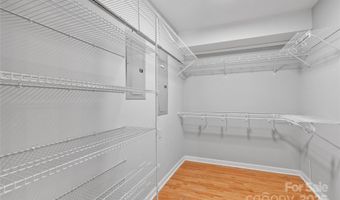 71 Portobello Rd, Arden, NC 28704