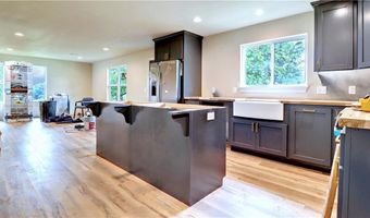 13330 Hendrix Rd, Bentonville, AR 72713