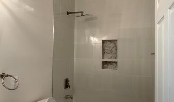 5318 GAY St NE, Washington, DC 20019