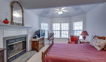 74 Driftwood Ct, Arapahoe, NC 28510