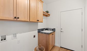 3060 Ashland Mine Rd, Ashland, OR 97520