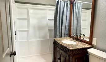 1012 N York St, Altus, OK 73521