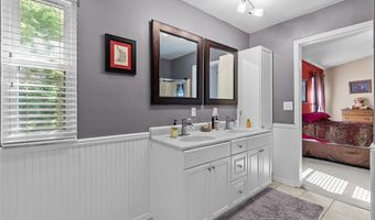 1437 Castle Mill Dr, Arnold, MO 63010