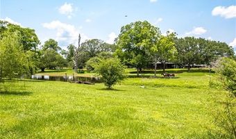 15 VAN MOL Rd, Alexandria, LA 71302