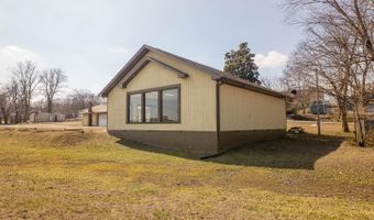 105 Couch St, Alton, MO 65606