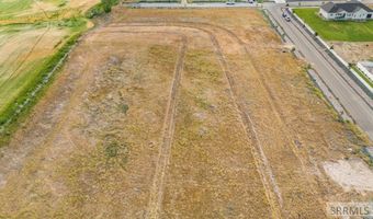 5581 Malheur River St, Ammon, ID 83406