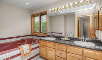 3020 Redbud Cir, Ames, IA 50014