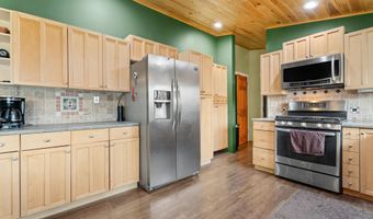 17182 Long Lake Hwy, Alpena, MI 49707