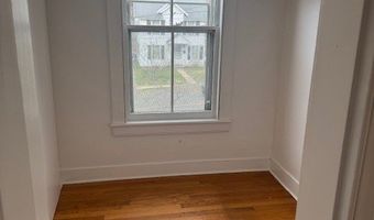 75 Chestnut St, Bethel, CT 06801
