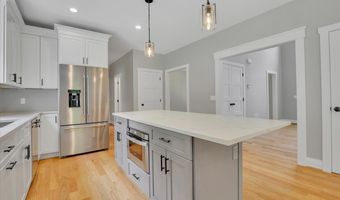 396 Goose Ln, Coventry, CT 06238