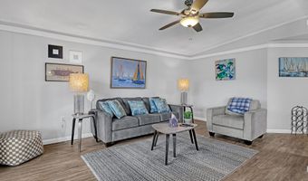 949 Laurel Cir, Barefoot Bay, FL 32976