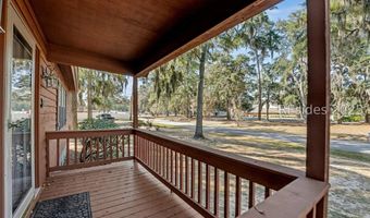 994 Dowlingwood Dr, Beaufort, SC 29902